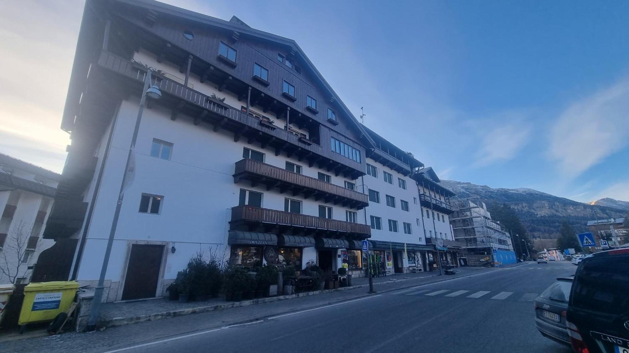 Studio Apartment Ariston In Centro A Cortina Cortina d'Ampezzo Buitenkant foto